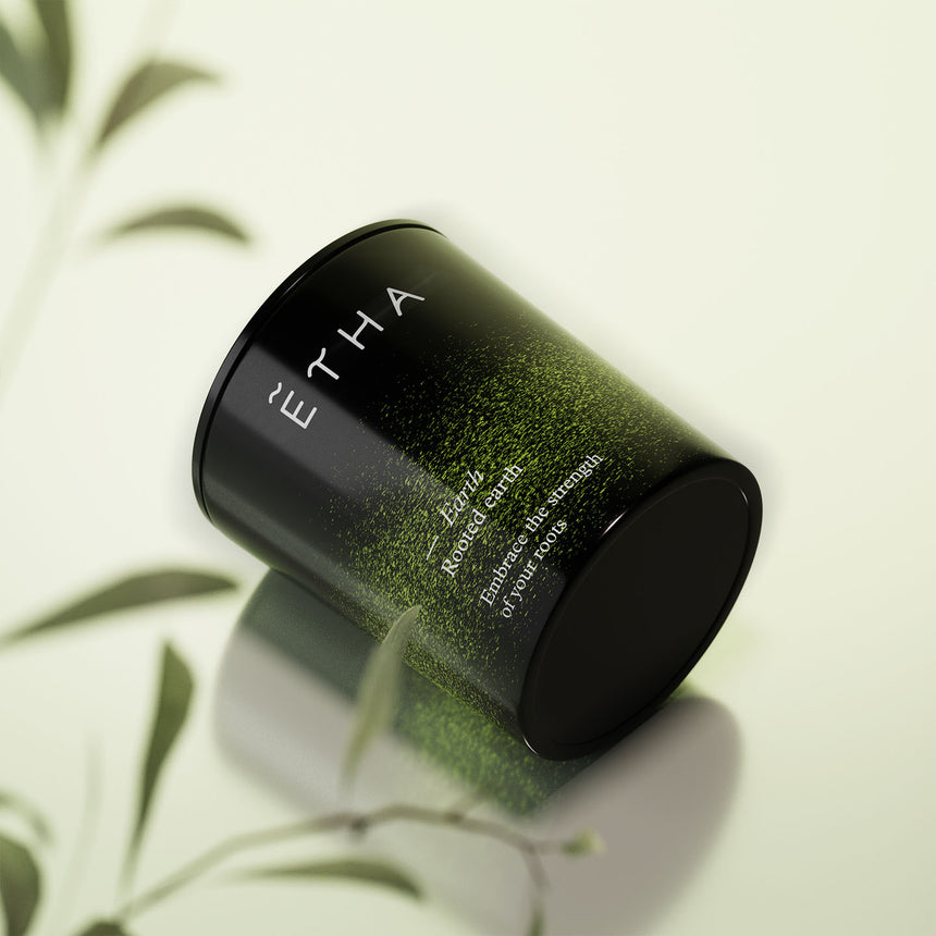 Ръчно изработена свещ Rooted Earth